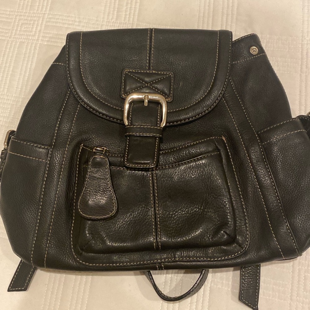 Tignanello Vintage Genuine Brown Leather Backpack excellent condition